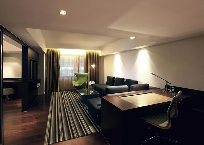 The Mira Hong Kong