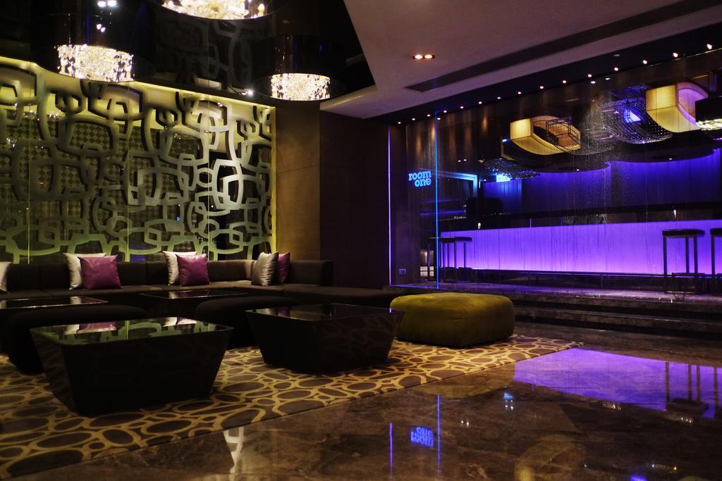 Hotel The Mira