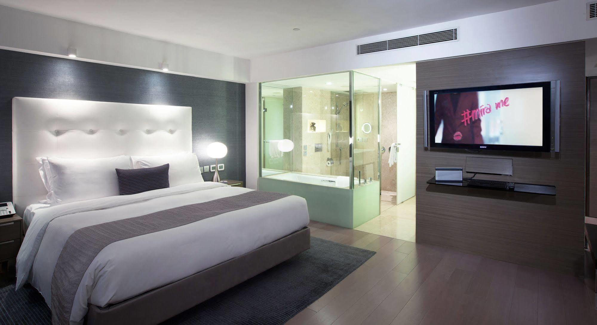 Hotel The Mira Hong Kong